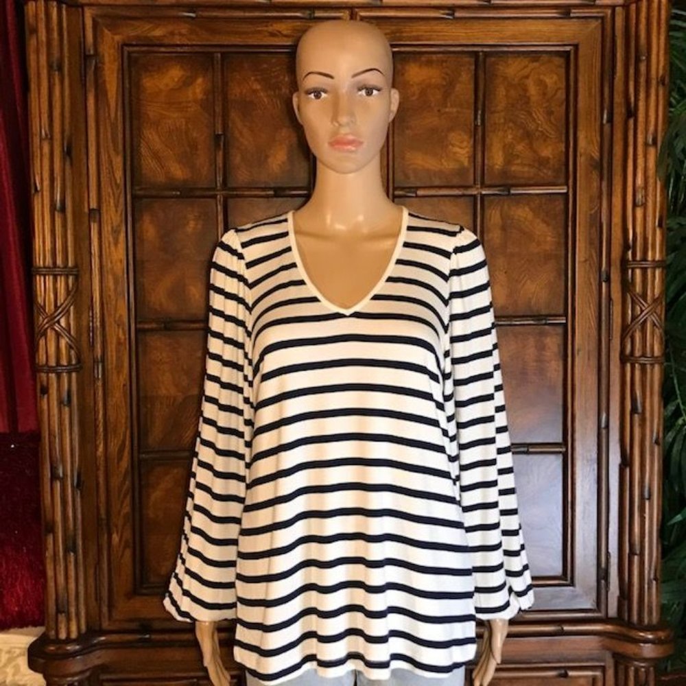 Gap Parisian Stripe Shirred Lantern Sleeve Swing Top